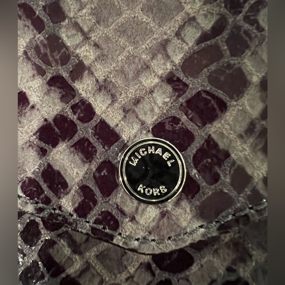 Michael Kors Python Embossed Crossbody Wallet - Picture 6 of 7